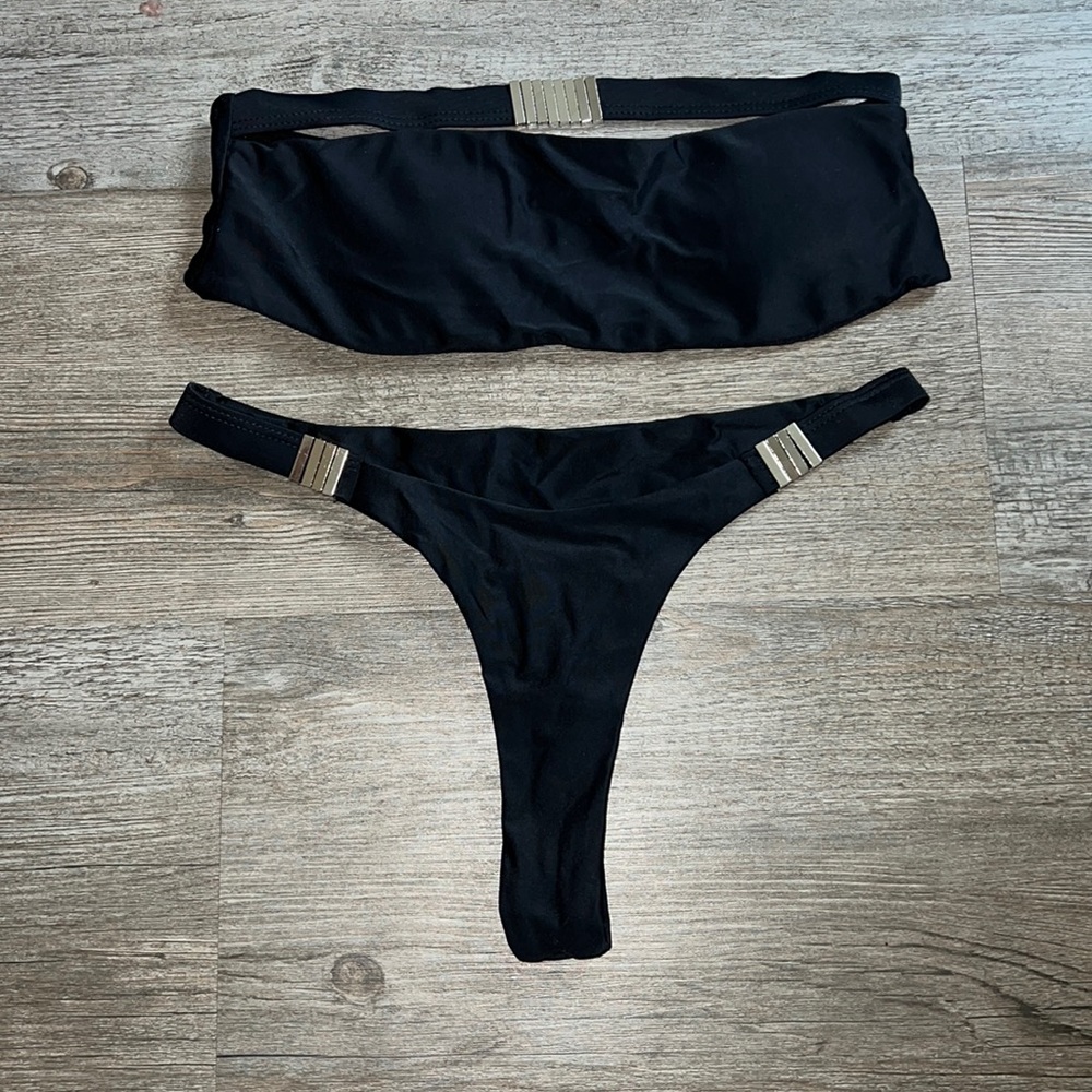 NWT Black/Silver bikini 2 piece set junior S